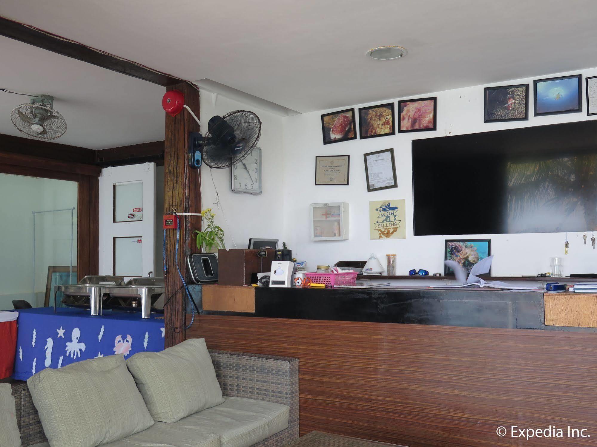 Hotel Planet Dive Mabini  Esterno foto